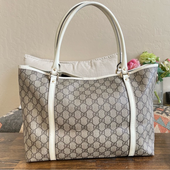 GUCCI “Joy” GG Monogram Tote With White Leather Trim - Picture 3 of 17